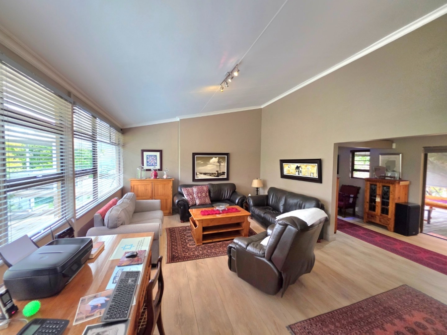 4 Bedroom Property for Sale in Eureka Free State